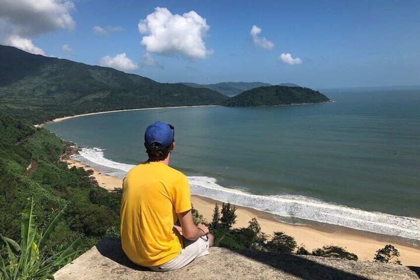 Hue to Hoi An Tour by Van with English Guide & Scenic Stops
