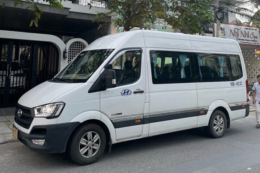 Hue to Hoi An Tour by Van with English Guide & Scenic Stops