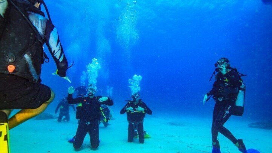 Premium PADI Advanced Open Water Course