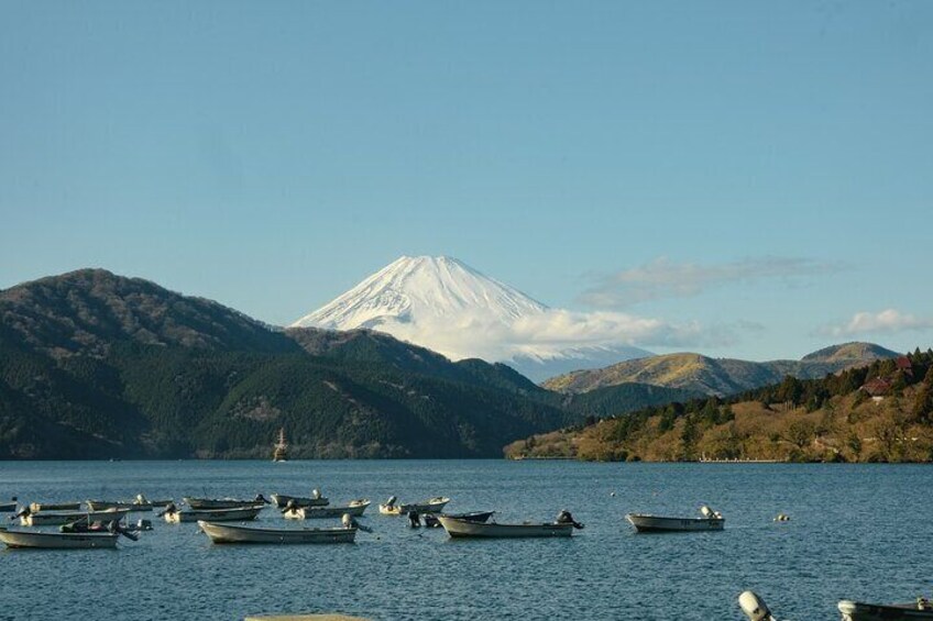 Hakone Lake Ashi cruise Hot Bath Private Sightseeing Trip