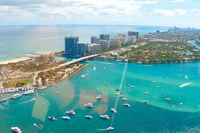Private Luxury Helicopter Tour in Miami and South Beach