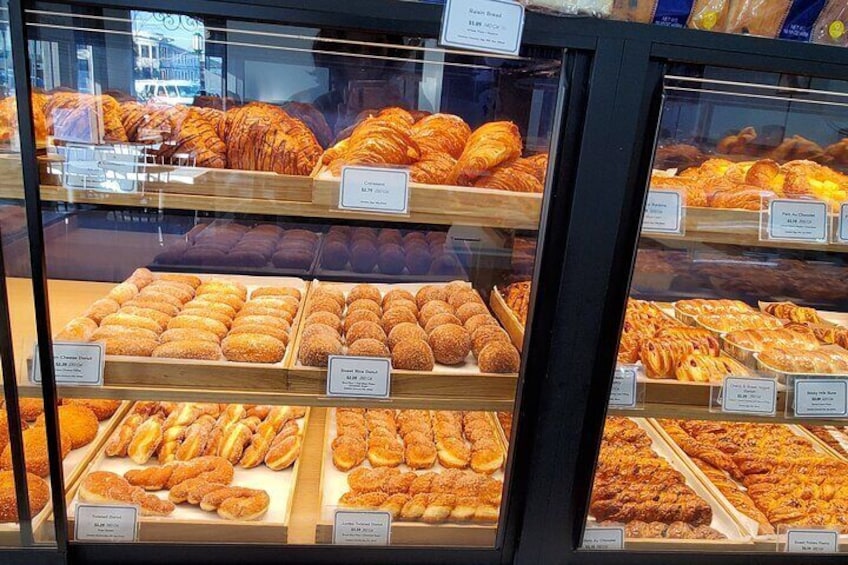 Desserts of Detroit Food Tour