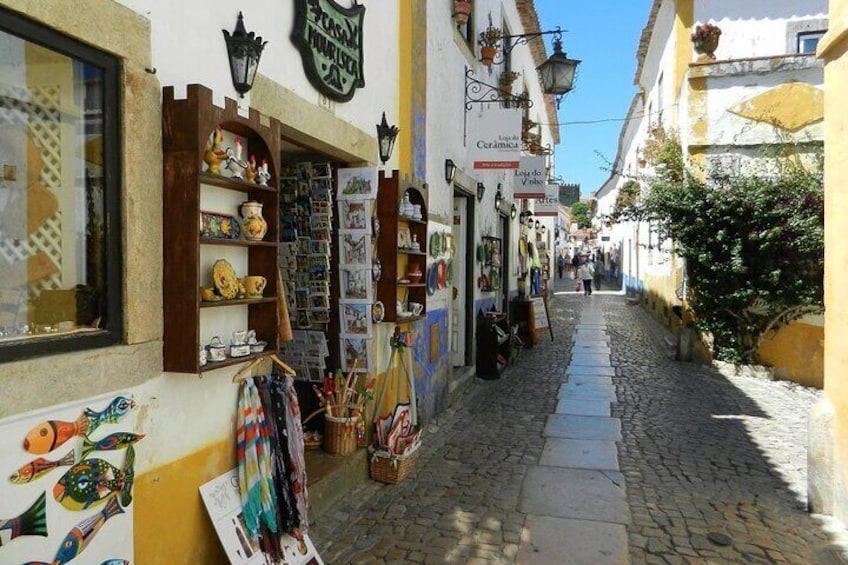 Private Tour to Óbidos Nazaré and Fatima