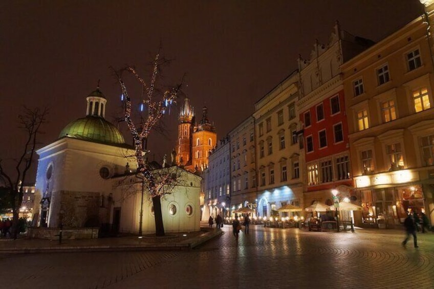 Christmas Walking Tour with Krakow's Christmas Market