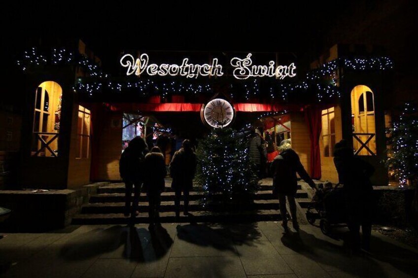 Festive Wonders 3 Hour Walking Tour with Warsaw Christmas Market