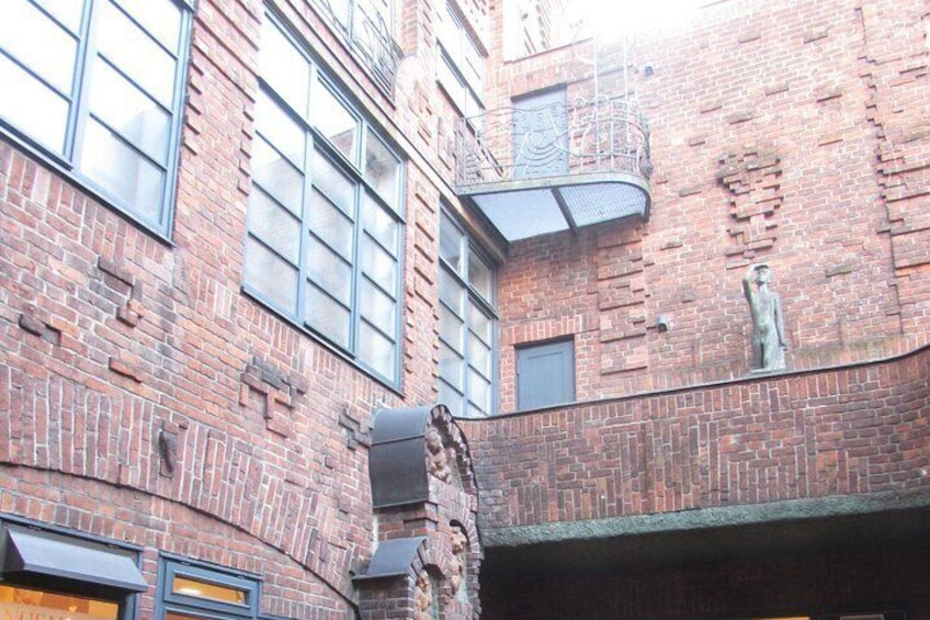 Brick expressionism in the Böttcherstrasse