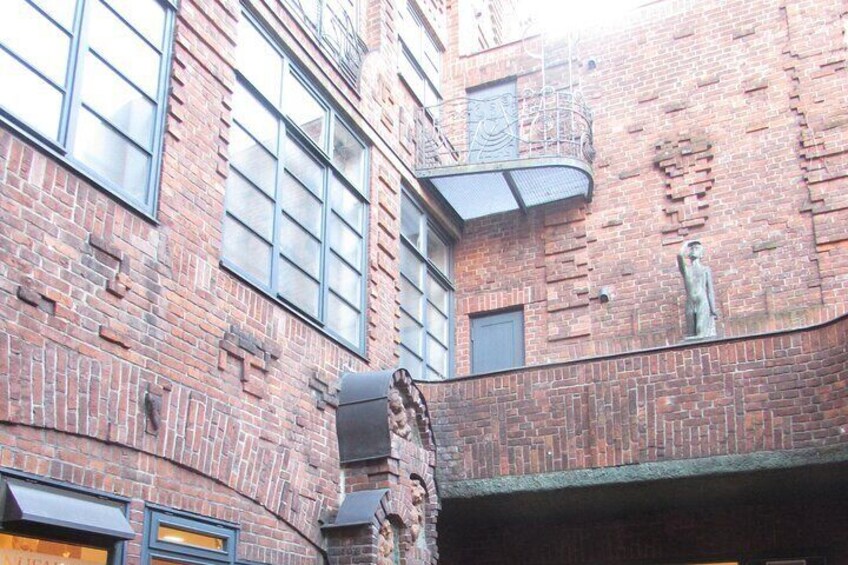 Brick expressionism in the Böttcherstrasse
