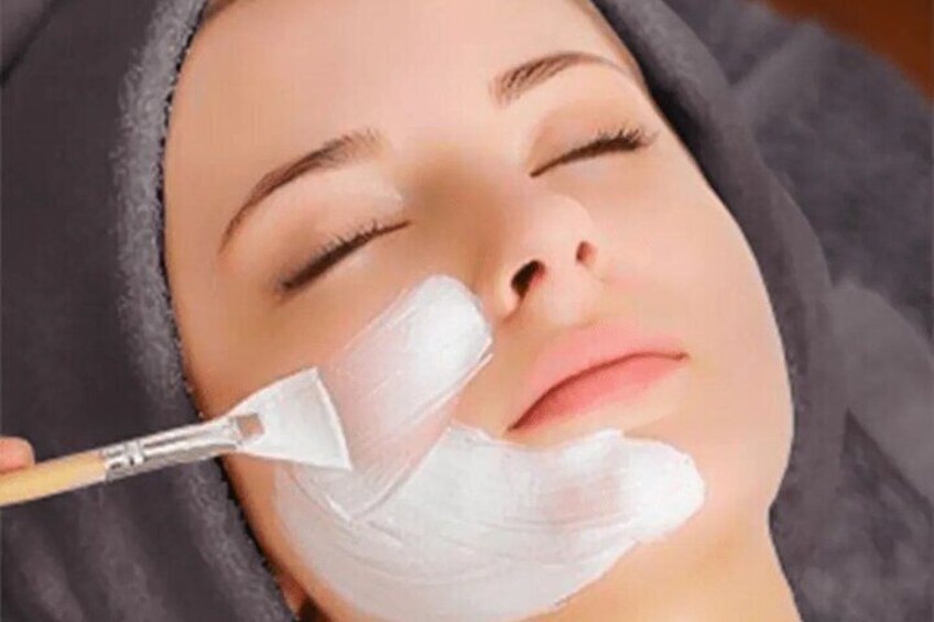 Deep Cleansing Facial Treatment