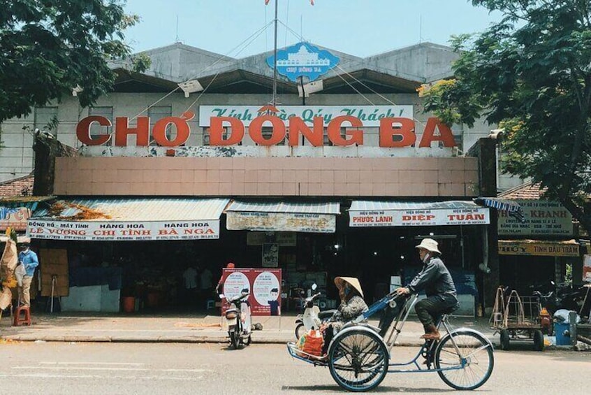 Hue Cyclo Private Tour: Explore Imperial City, Museums & Local Markets