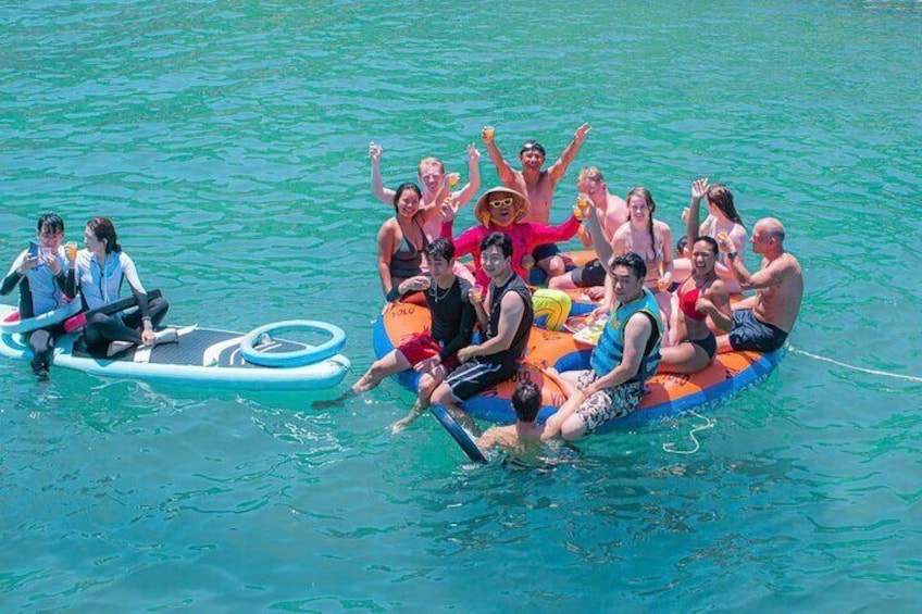 Snorkeling, Cocktails, Music Band and Cruise Nha Trang Tour 