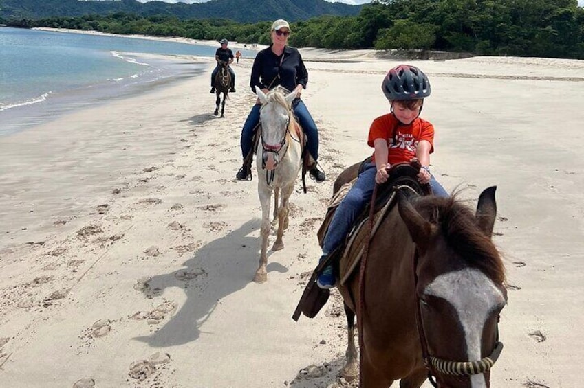 1 Hour Private Horseback Riding Tour in Playa Conchal