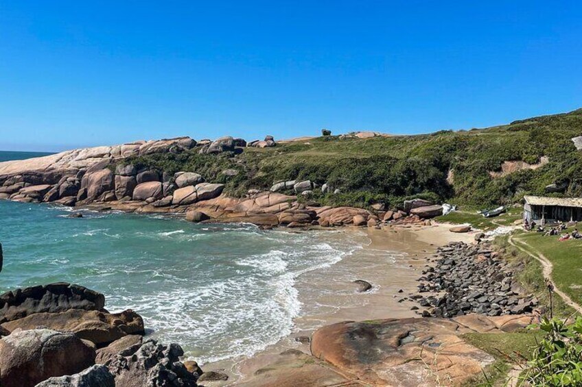 Tour Trail Praia da Gravatá with Picnic in Florianópolis