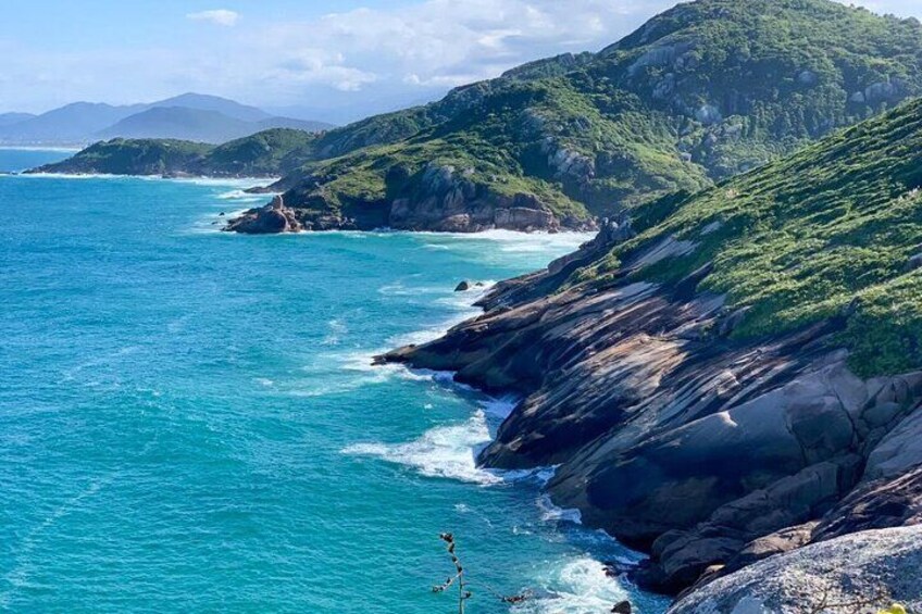Tour Trail Praia da Gravatá with Picnic in Florianópolis