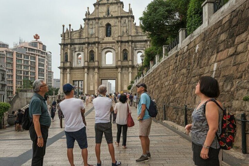 Guided 6 Hours Private Walking Tour in Macau