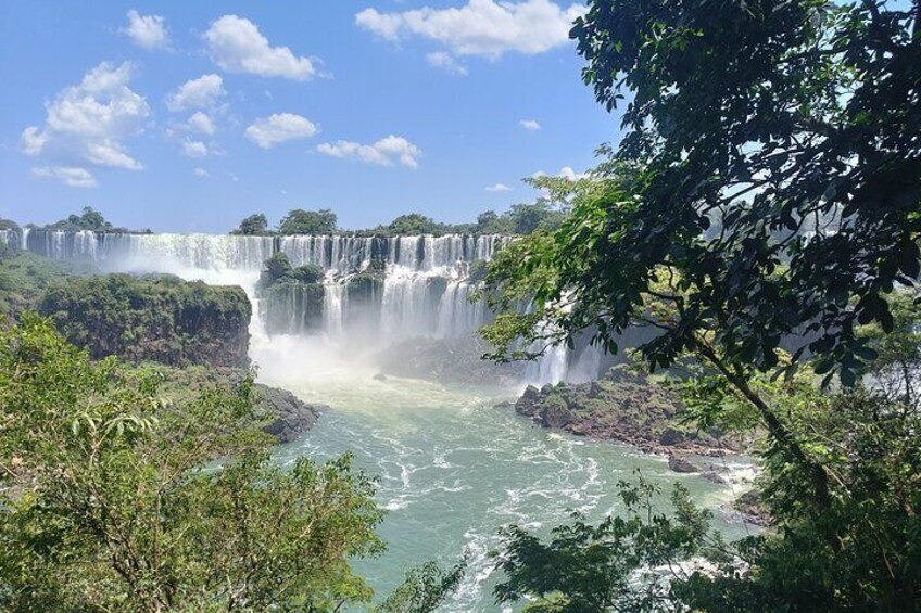 1 Day Private Tour of Iguassu Waterfalls Lado BRA and ARG 