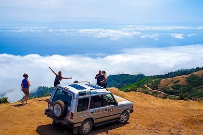 Jeep Safari 4x4 West Madeira - Porto Moniz - Fanal - Cabo Girão