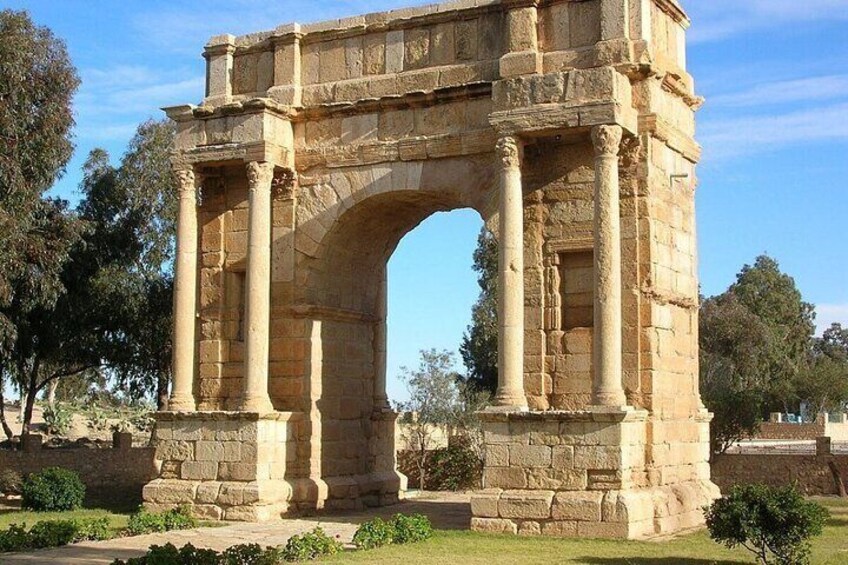 Two days of exclusive excursion to northern Tunisia
