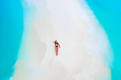 Private Bus to Cayo arena - White Sand island For Big Groups
