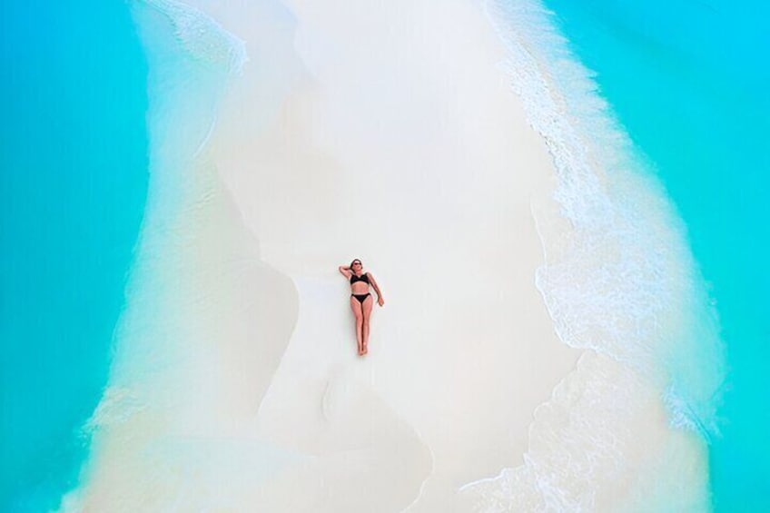 Private Bus to Cayo arena - White Sand island For Big Groups
