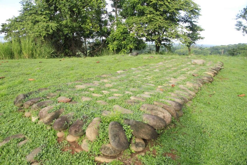 Picture 7 for Activity Uvita: Archaeological Sites with Spheres Stone