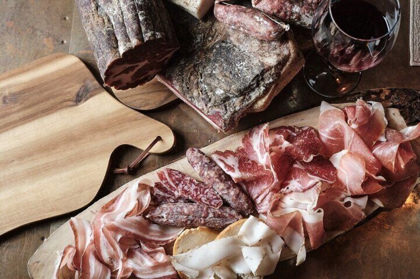 Flavours of Gubbio: Tastings of Salami Black Pork Brado