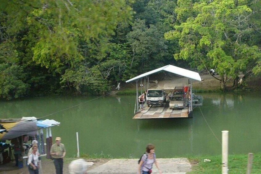 Xunantunich & Cave Tubing (fully inclusive) from Belize City