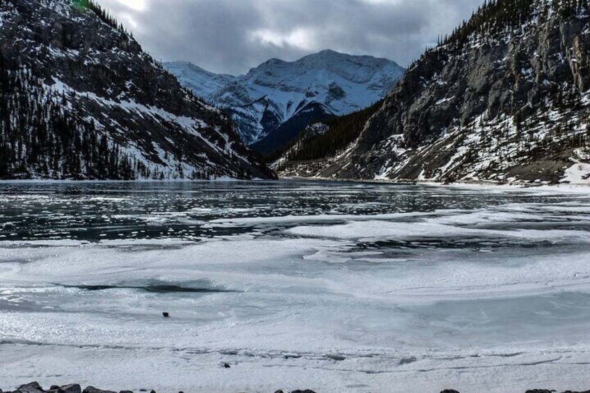 Grassi Lake and Grotto Canyon Ice Walk from Canmore