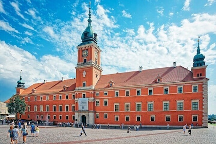 Skip-the-Line Royal Castle in Warsaw Guided Tour