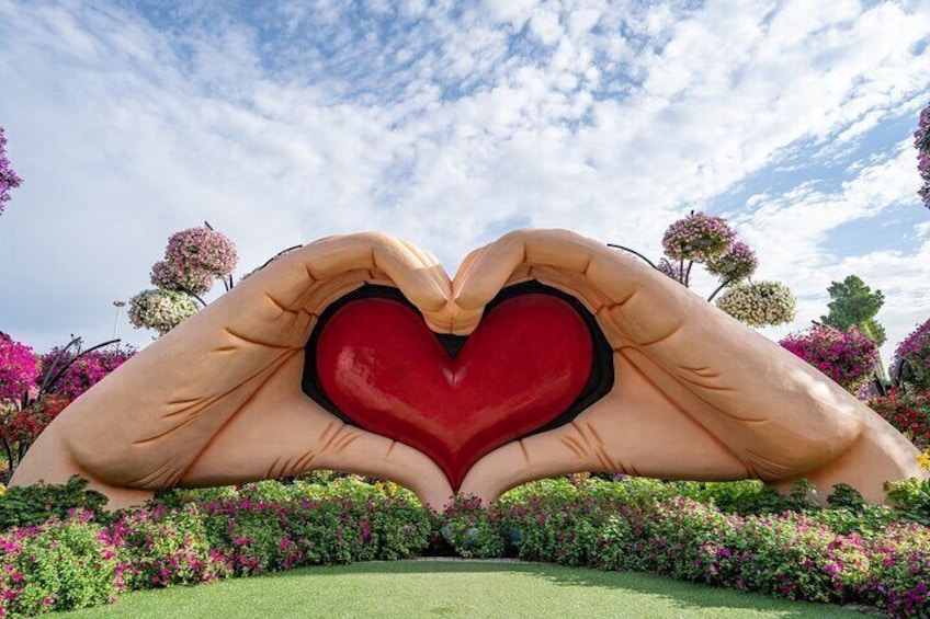 Dubai Miracle Garden Entry Ticket and Optional Private Transport