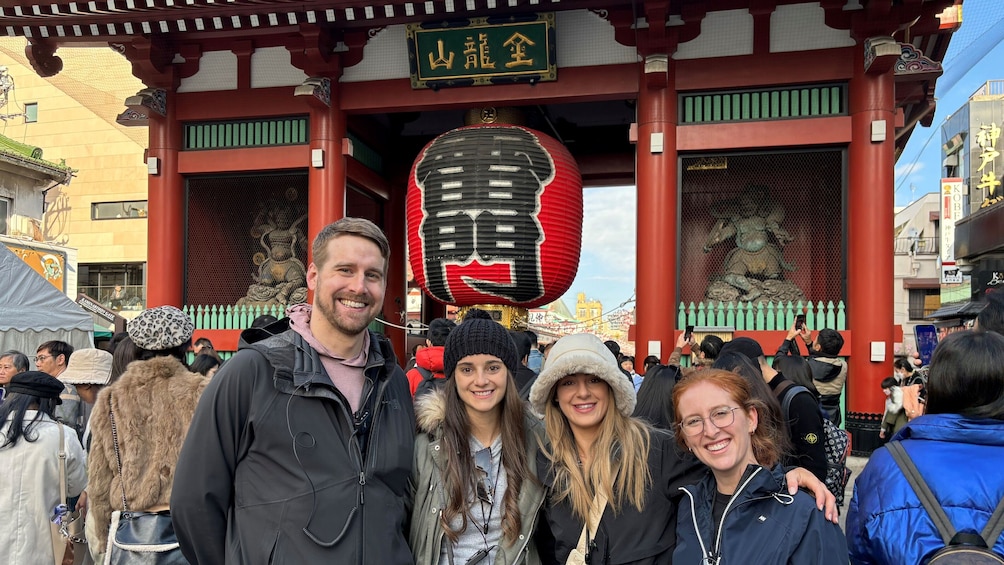 Japanese Kitchen Knife Store & Asakusa History Tour