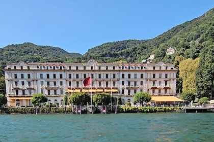 Lake Como: Shared boat tour and aperitif with Prosecco