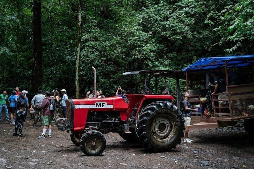 Party Safari Tractor Tour with Visit the waterfall