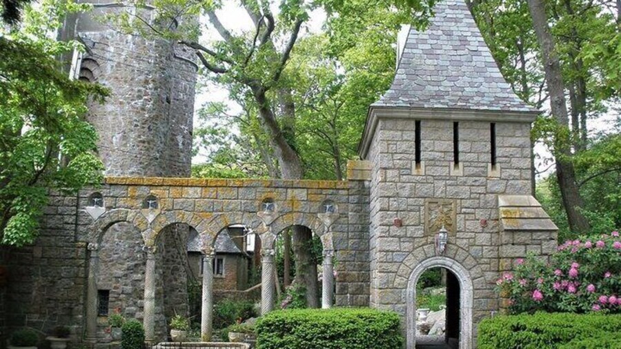 Gatehouse @ Hammond Castle