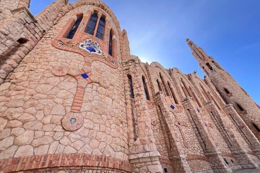 Castle Tour in Province of Alicante and Wine Tasting