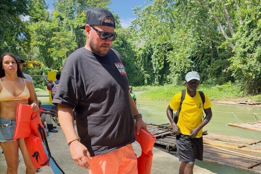 They are ready for rafting