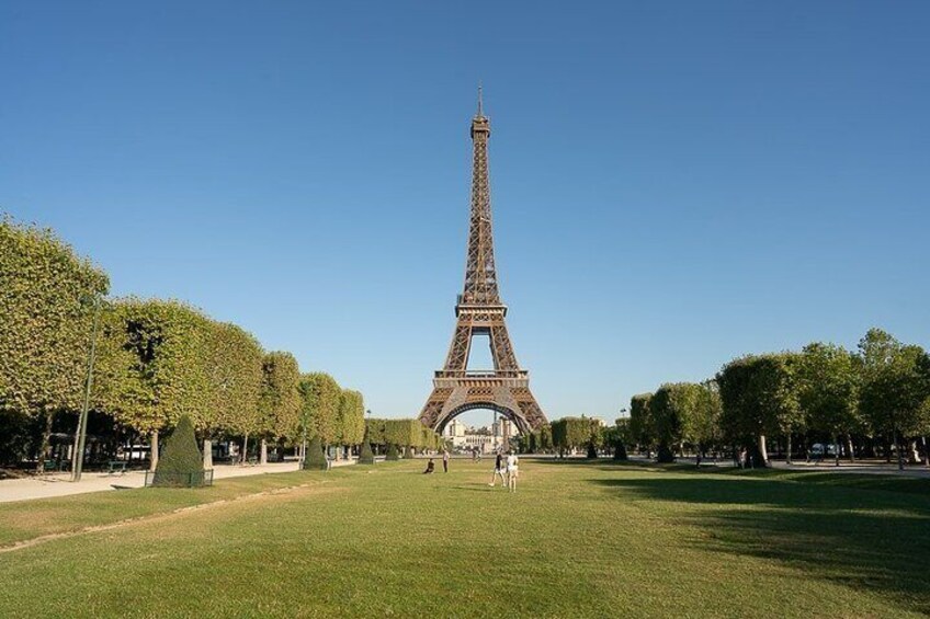 Eiffel Tower Second Floor Tour and Top Floor Option by Elevator