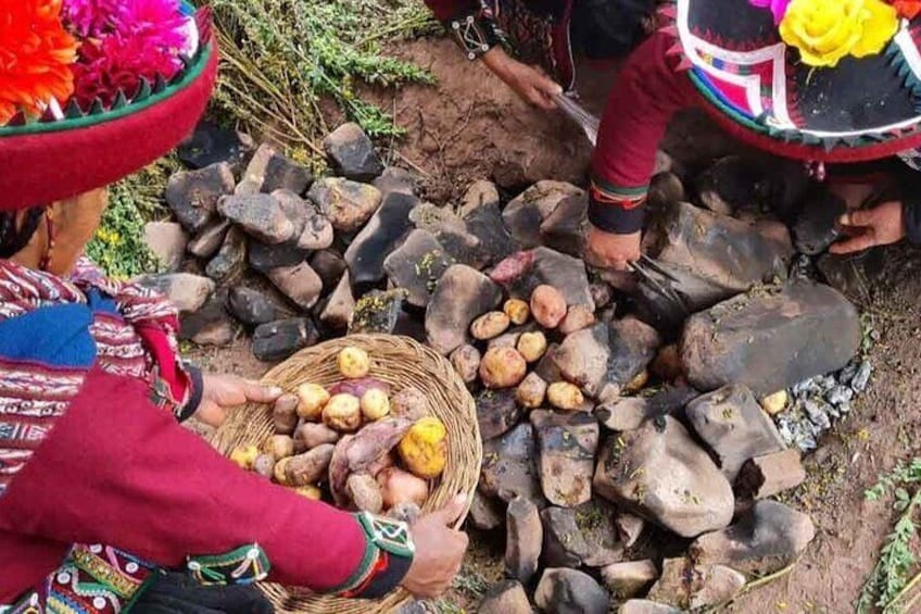 Rural Tourism, Pachamanca and Agricultural Culture Half Day Tour