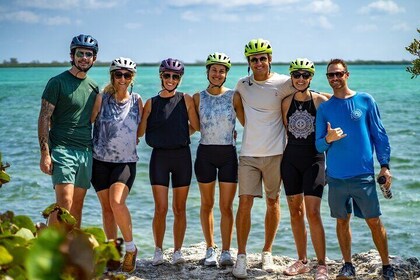 Private E-Bike Adventure in the Cayman Islands