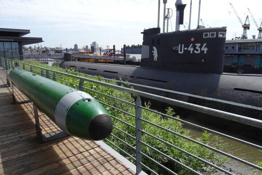 U Boot Museum and War History Private Tour in Hamburg