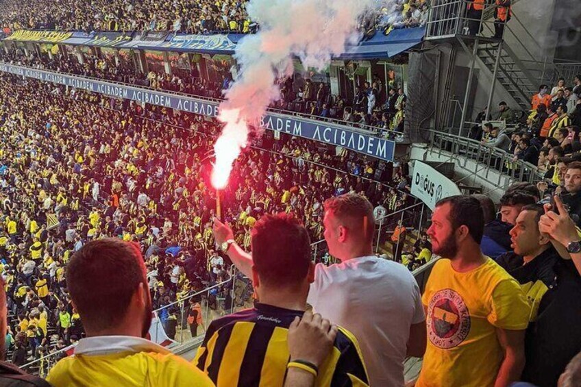  Istanbul: Join a football game in Istanbul with a local