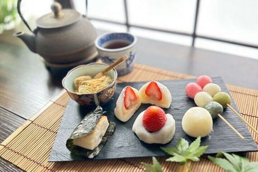 Mochi Sweets Making Class in Tokyo