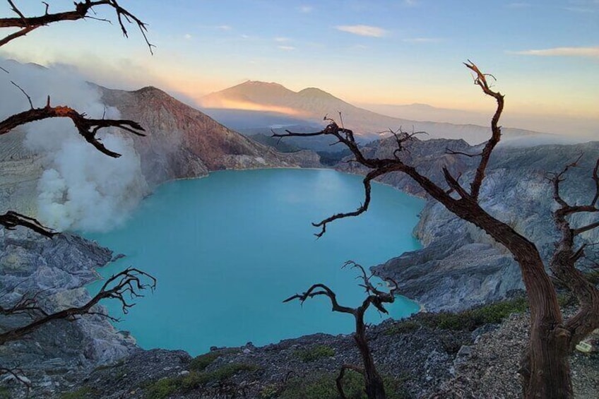 Start Malang Tumpak Sewu, Bromo, Ijen 3D/2N Share Tour