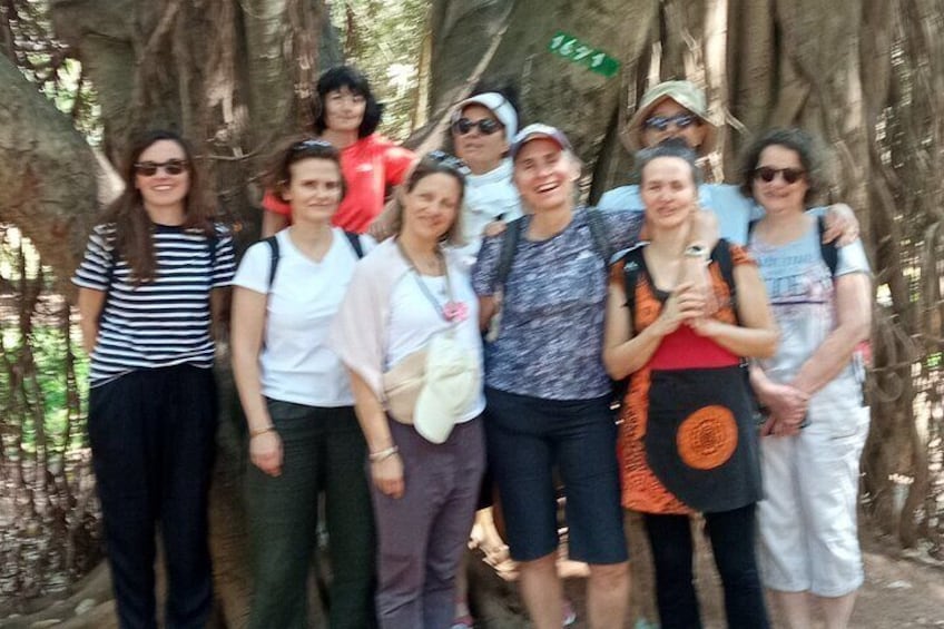 Happy folks @ lalbagh botanical garden 