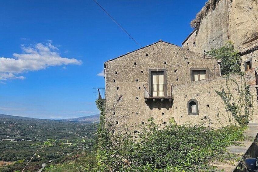 Sicilian Villages Oil and Ricotta Tasting with Lunch Included