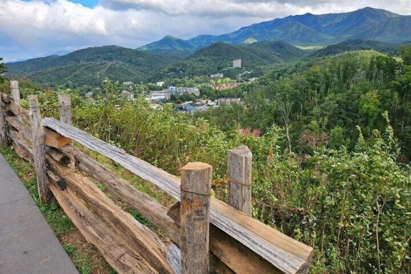 Smokies Adventure Loop Jeep Tour