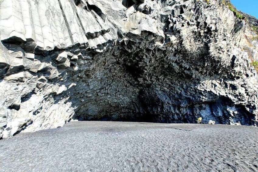 Private Diamond Beach Day Tour in Iceland