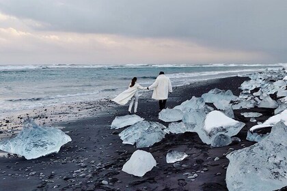 Private Diamond Beach Day Tour in Iceland