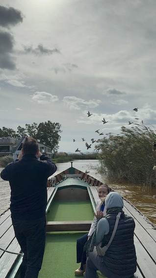 Albufera of Valencia: Guided boat ride around the Albufera