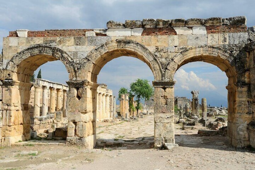 Pamukkale and Hierapolis Full Day Tour from Fethiye