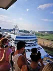 Private tour of the Panama Canal, Old Town, Panoramic views, and Calzada Am...